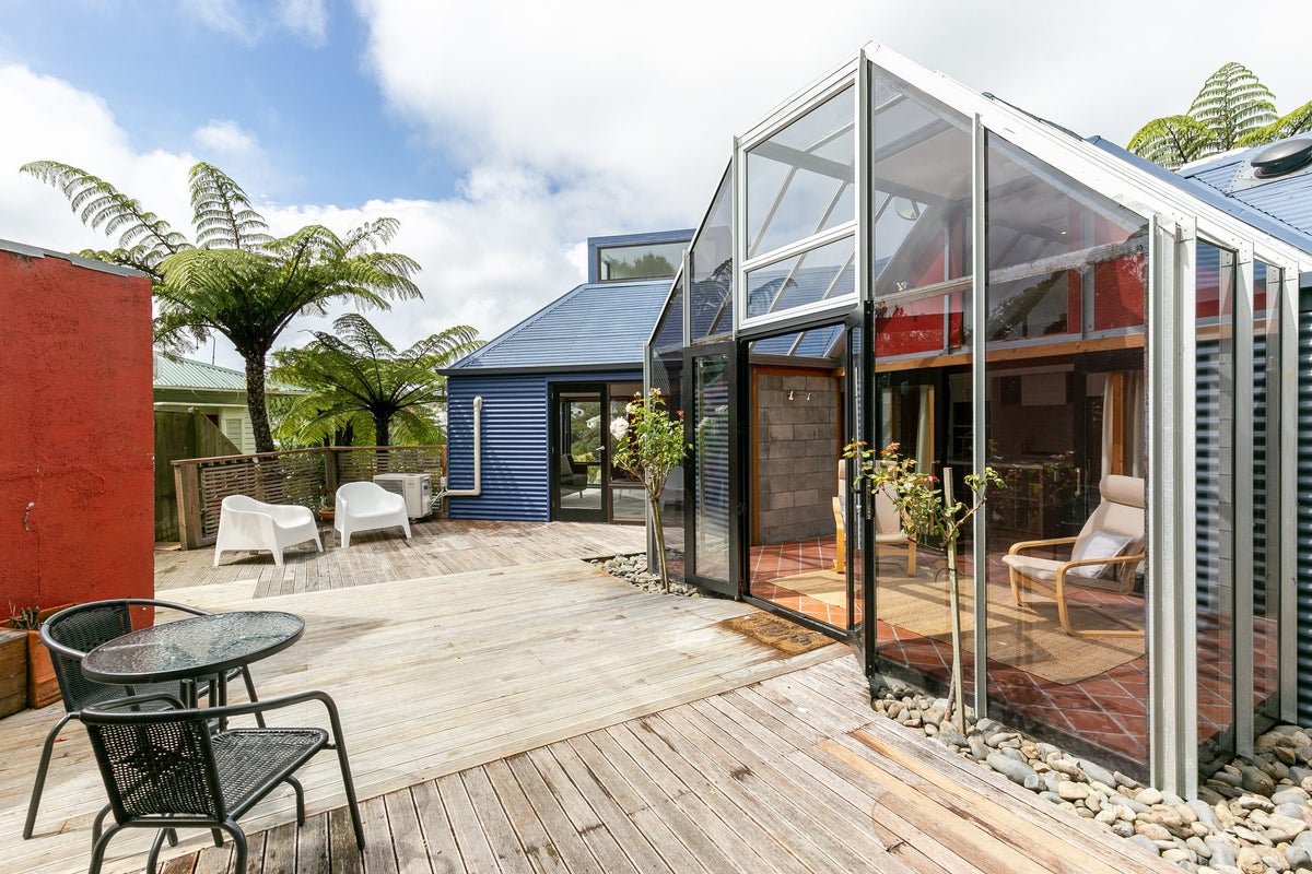 68A Chaytor Street, Karori, Wellington - Carousel 2