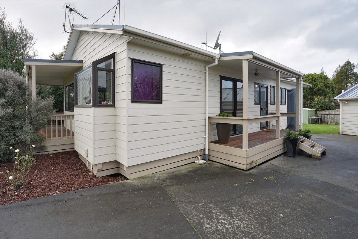 9 Bartholomew Drive, Nawton, Hamilton - Carousel 14