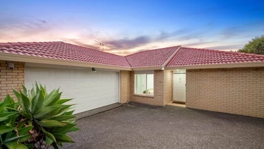 3 Meridian Court, Oteha, Auckland - Carousel 1