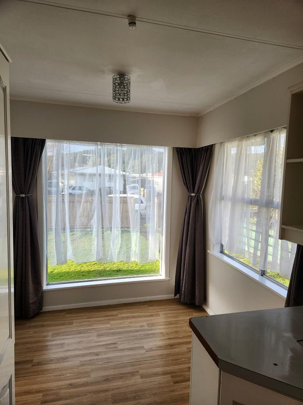 69 Karamu Crescent, Wainuiomata, Lower Hutt - Carousel 2