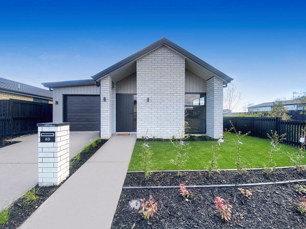 63 Probert Crescent, Chartwell, Hamilton - Carousel 17