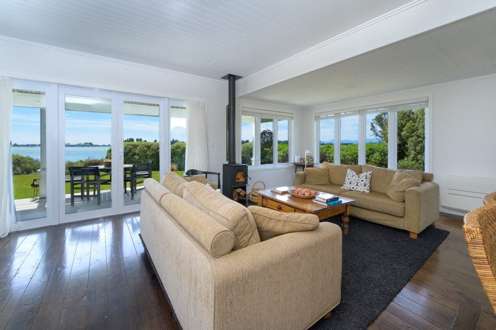 2393 The Coastal Highway, Lower Moutere, Upper Moutere - Carousel 1
