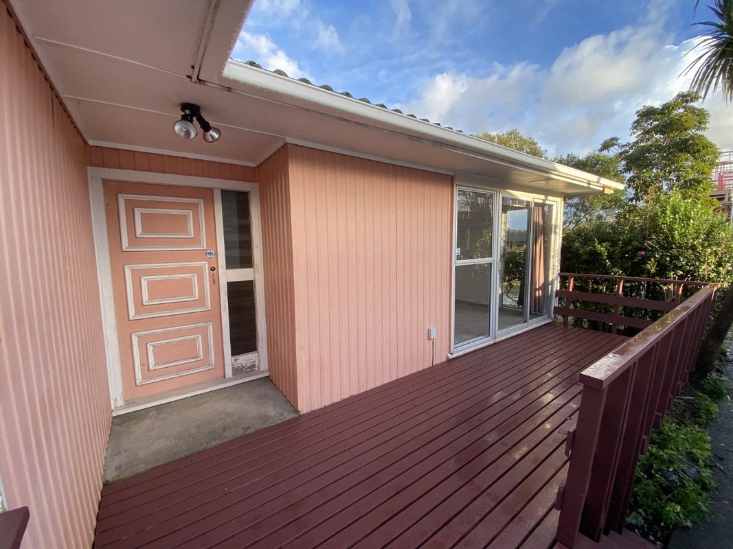 29 Cockayne Crescent, Sunnynook, Auckland - Carousel 2