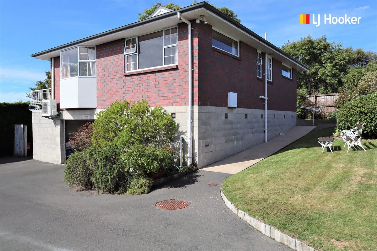 1A Raglan Street, Balaclava, Dunedin - Carousel 2