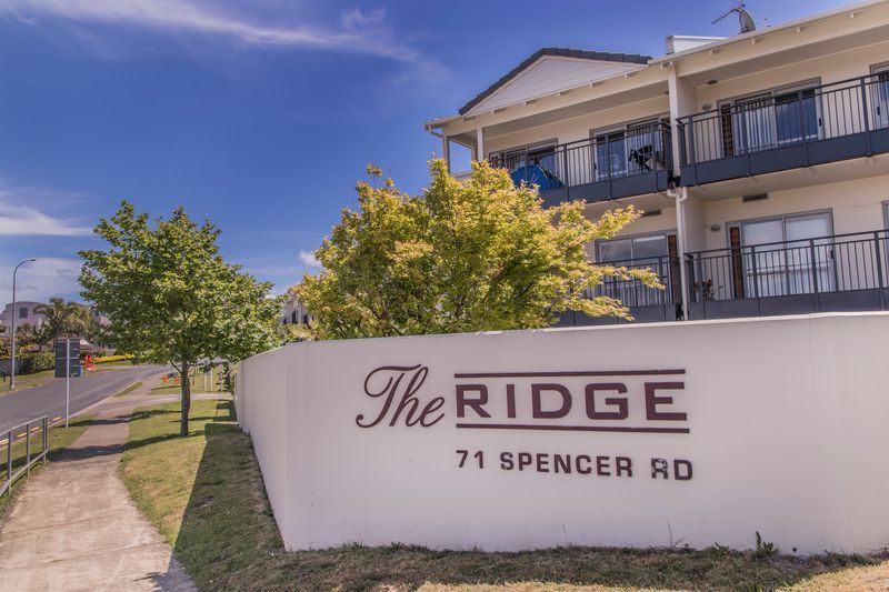 7D/71 Spencer Road, Oteha, Auckland - Carousel 1