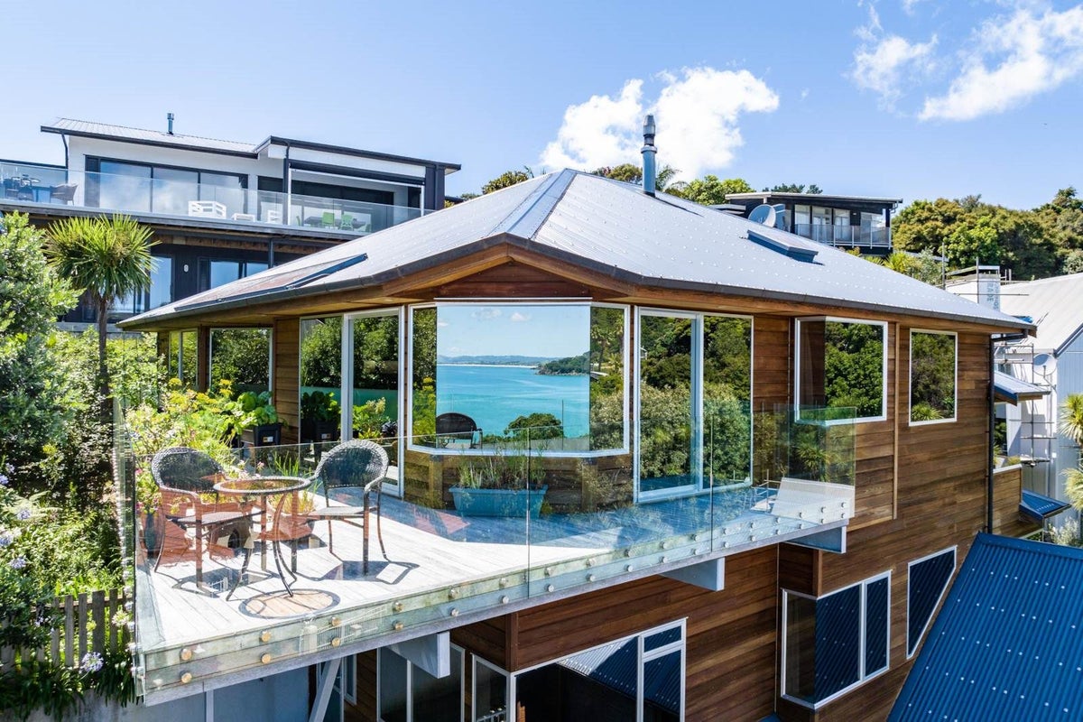 22 Highland Lass Place, Langs Beach, Waipu - Carousel 2