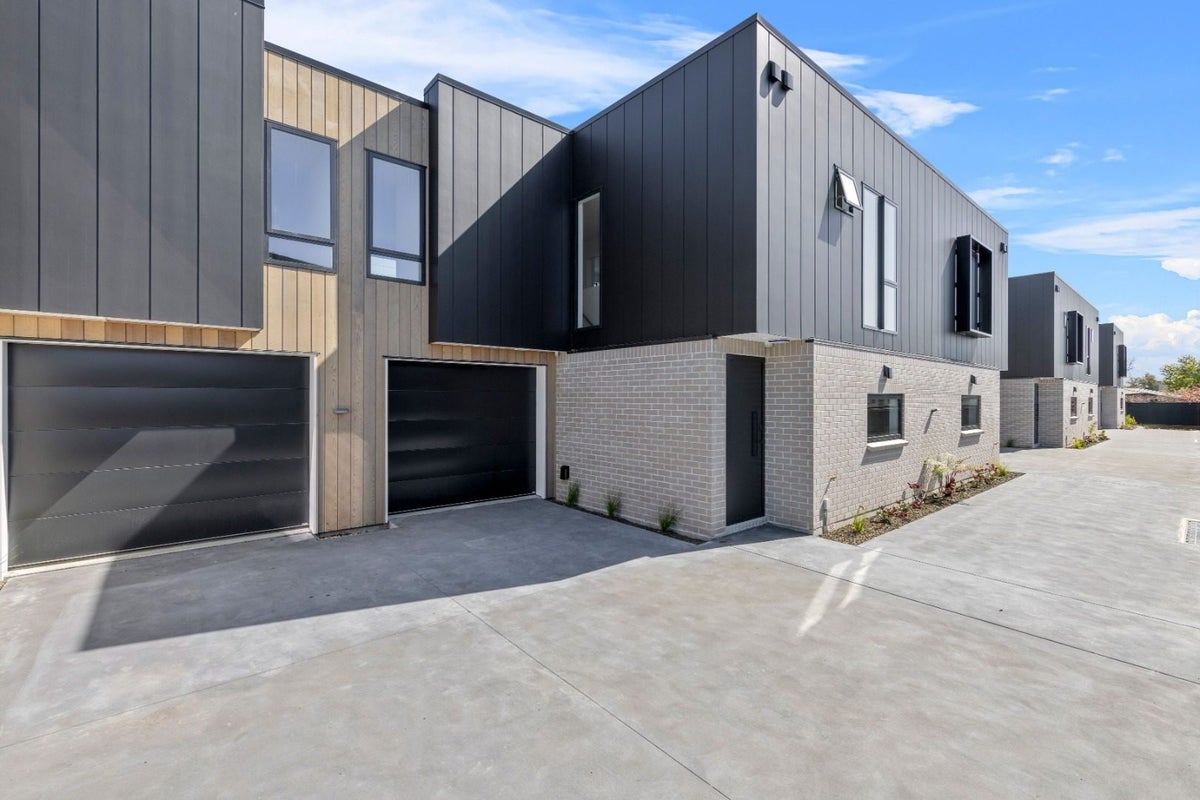 3/55 Cornwall Street, St Albans, Christchurch - Carousel 2