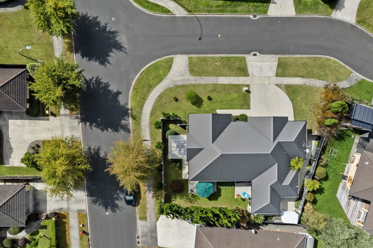 2 Woburn Court, Rototuna North, Hamilton - Carousel 1