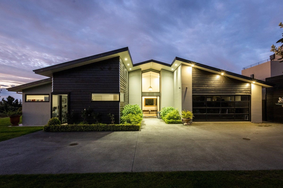 114 Blackbarn Road, HAVELOCK NORTH, Havelock North - Carousel 23