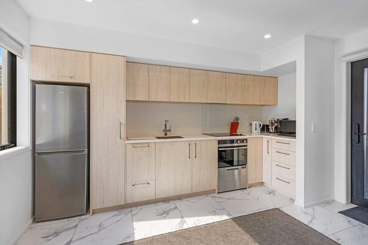 23 Hargest Crescent, Sydenham, Christchurch - Carousel 1