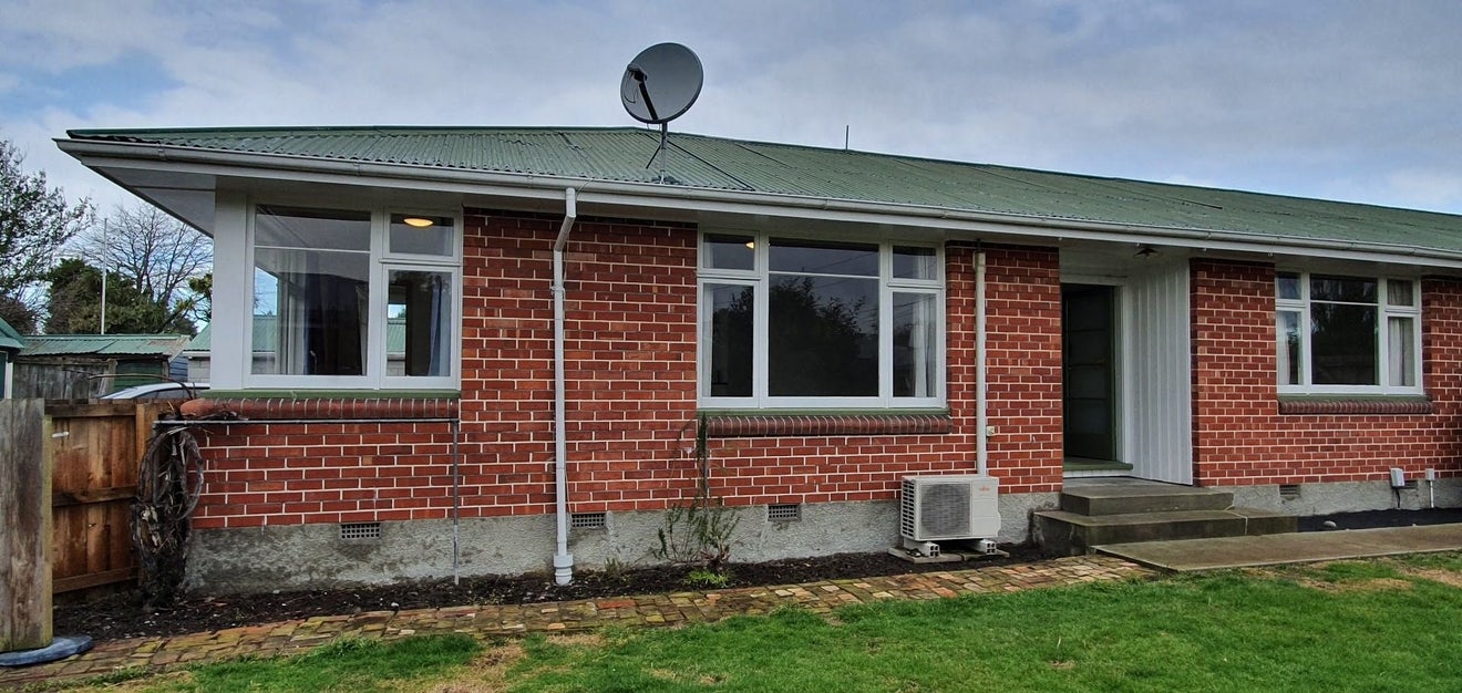 11A Barclay Place, Burwood, Christchurch - Carousel 2
