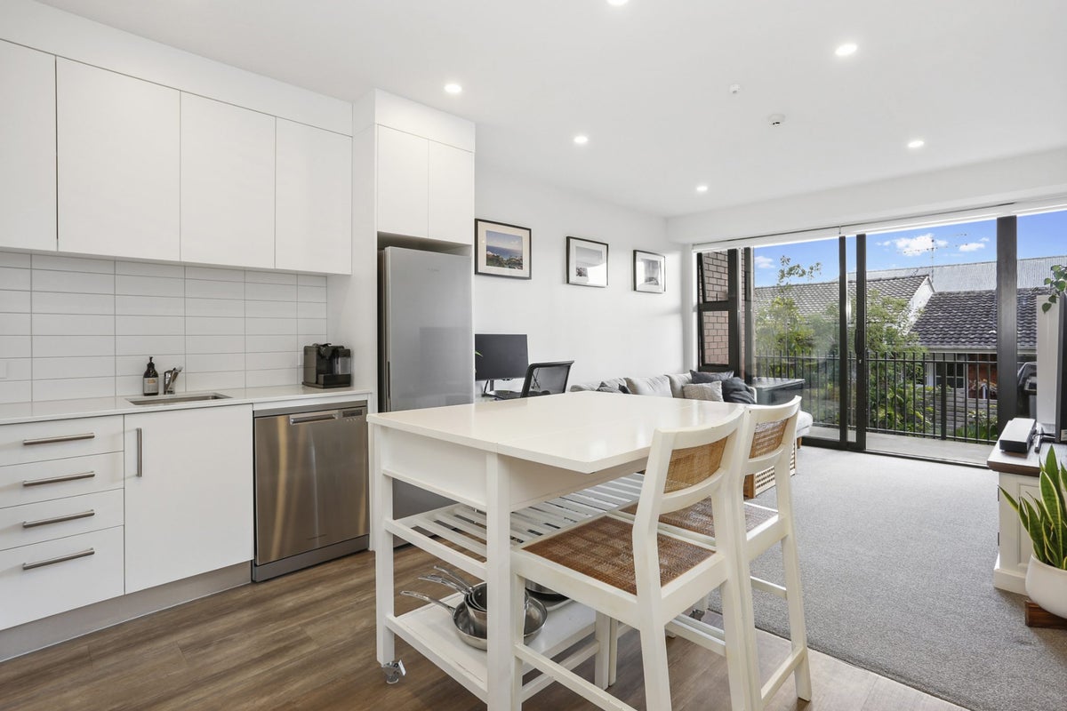109/340 Onehunga Mall, Onehunga, Auckland - Carousel 1