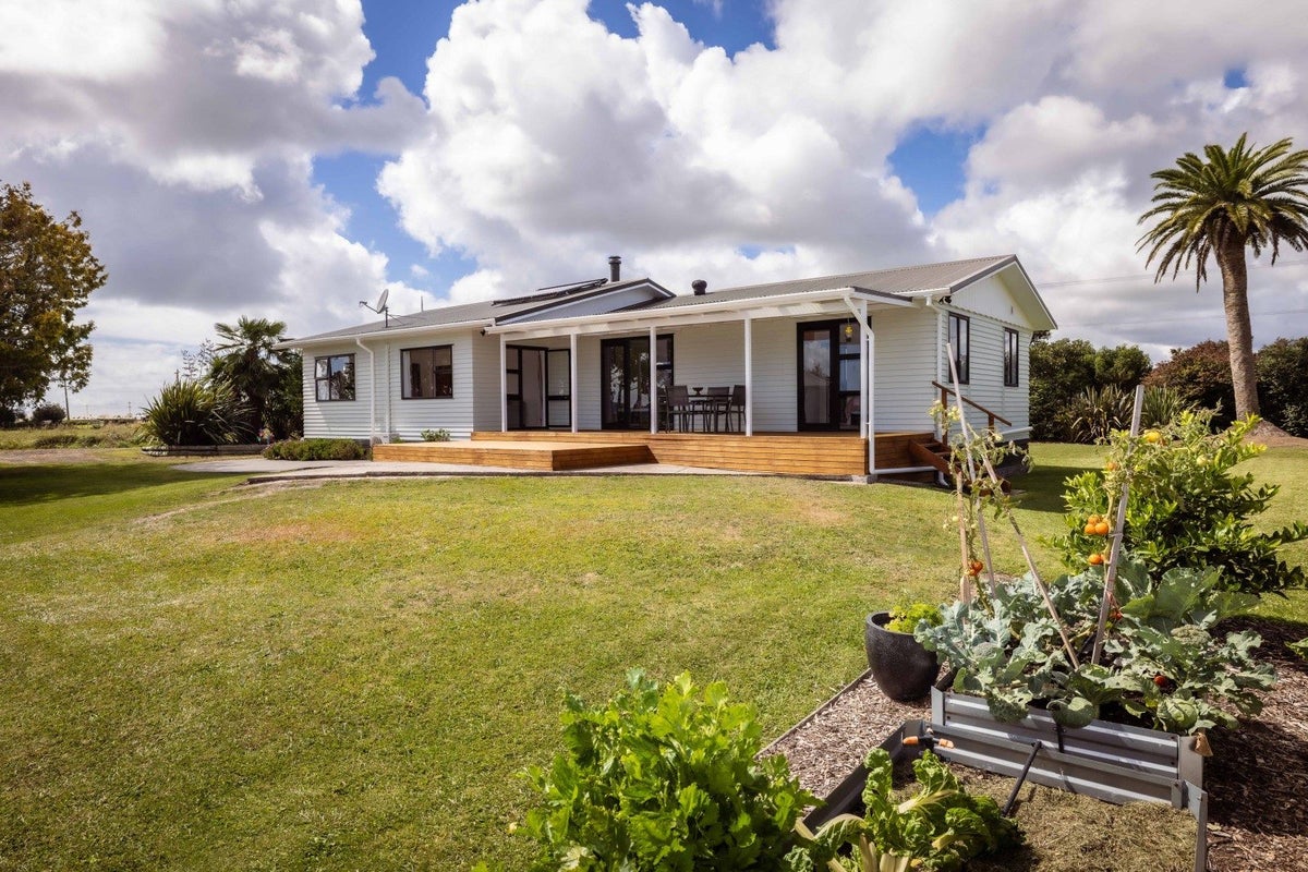 175A Tainui Road, Pongakawa, Te Puke - Carousel 1