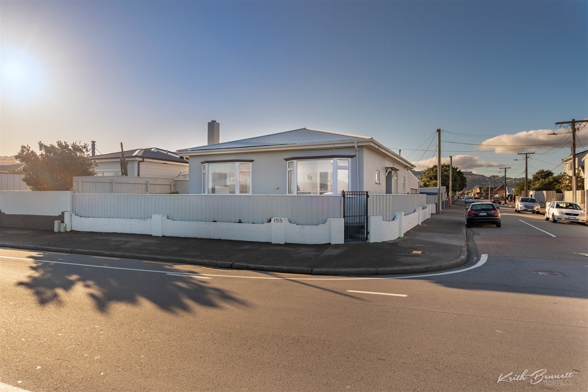 155 The Esplanade, Petone, Lower Hutt - Carousel 20