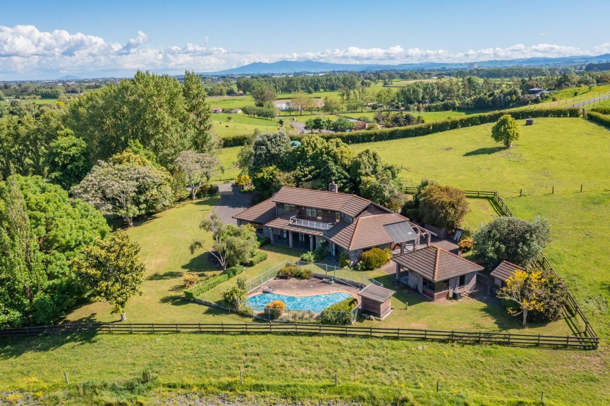 193B Osborne Road, Horsham Downs, Hamilton - Carousel 1