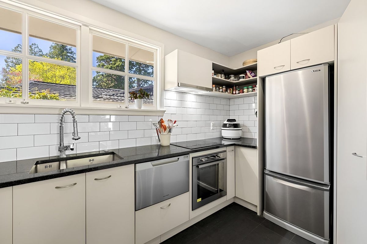 1/203B Clyde Road, Burnside, Christchurch - Carousel 2