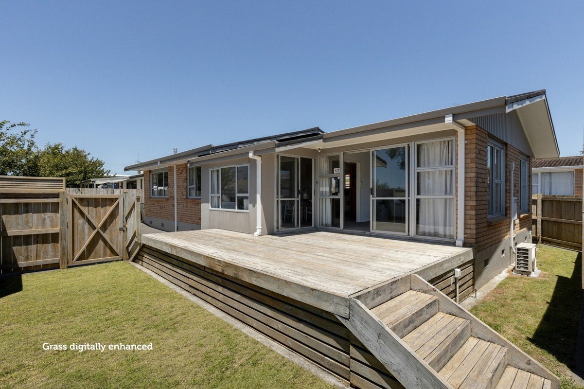 25A Greerton Road, Gate Pa, Tauranga - Carousel 1