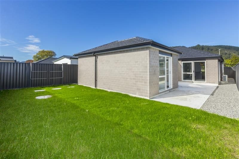 12 Gilruth Road, Wallaceville, Upper Hutt - Carousel 13