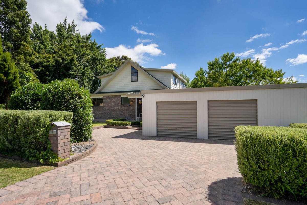 1 Raleigh Street, Leamington, Cambridge - Carousel 1