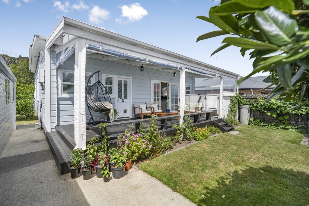 80 Seddon Street, Wallaceville, Upper Hutt - Carousel 1