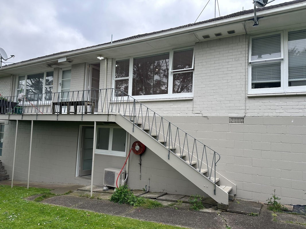 2/22 Thatcher Street, Mission Bay, Auckland - Carousel 1