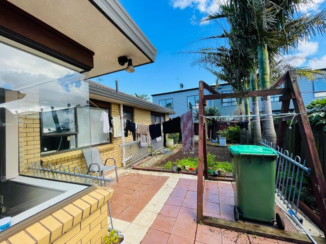 2/34 Wilmay Avenue, Papatoetoe, Auckland - Carousel 10