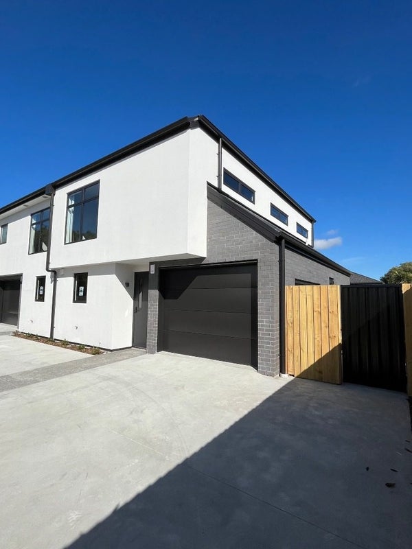 1/677 Worcester Street, Linwood, Christchurch - Carousel 1