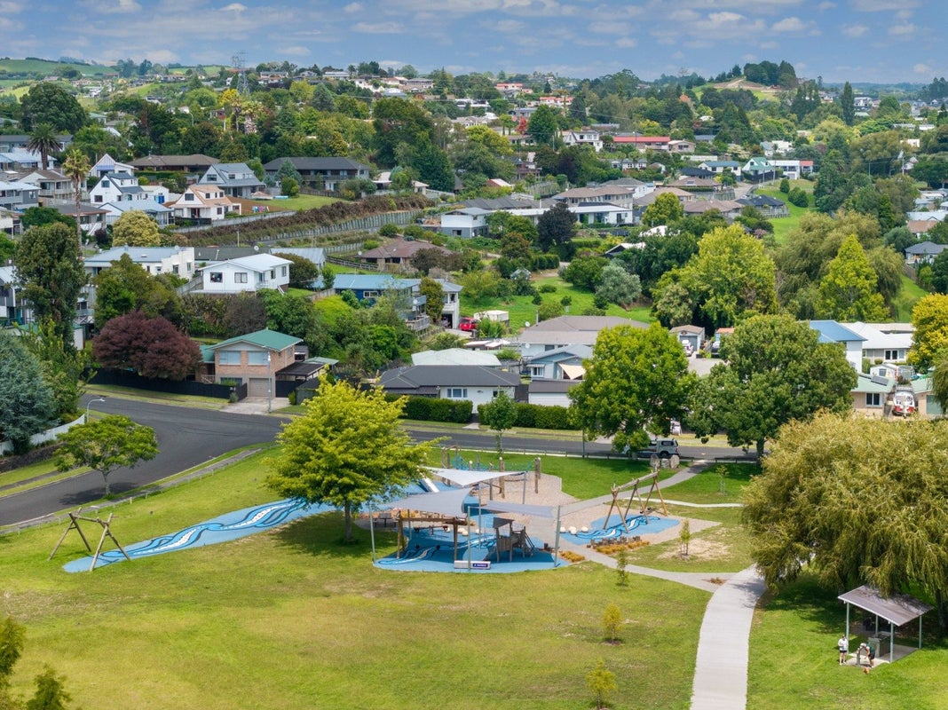 6C Mansfield Street, Hairini, Tauranga - Carousel 24