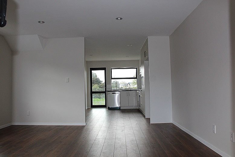 52/5 Perekia Street, Albany, Auckland - Carousel 2