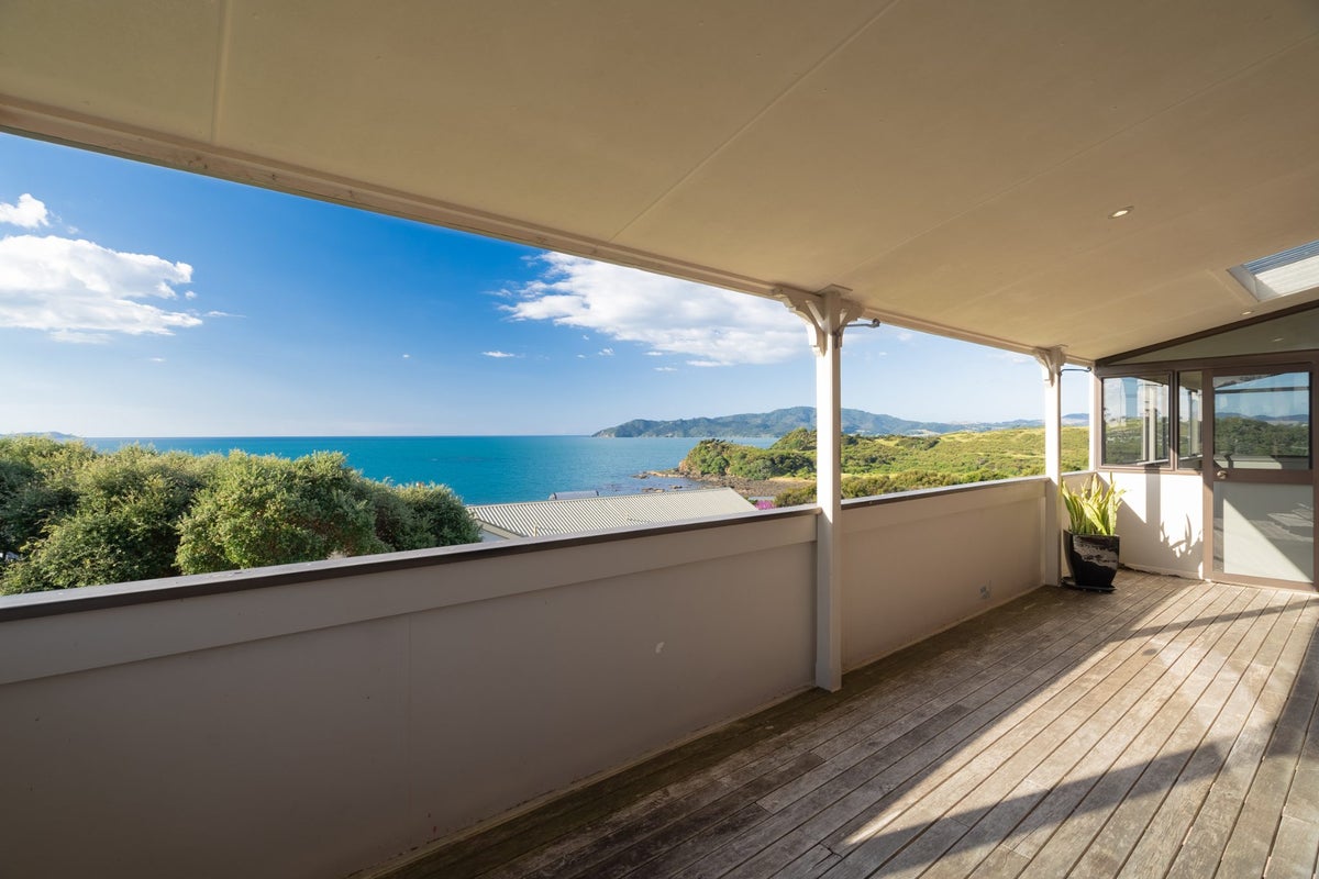 9 Powells Road, Cable Bay, Cable Bay - Carousel 2