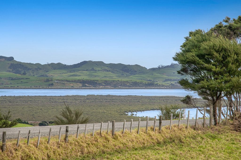 5 Onewhero Road, Warkworth - Carousel 2