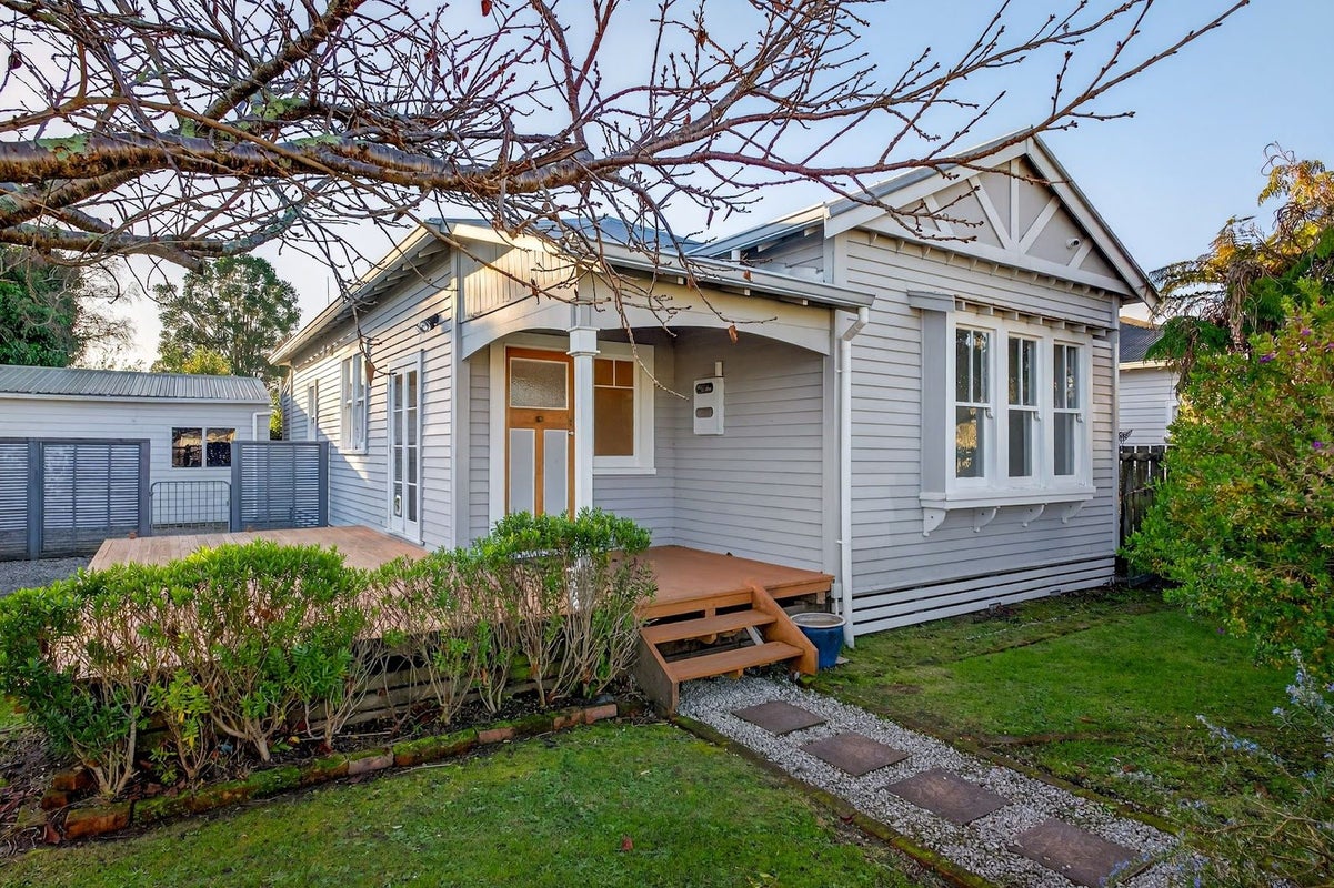60 Sheehan Street, Whataupoko, Gisborne - Carousel 2