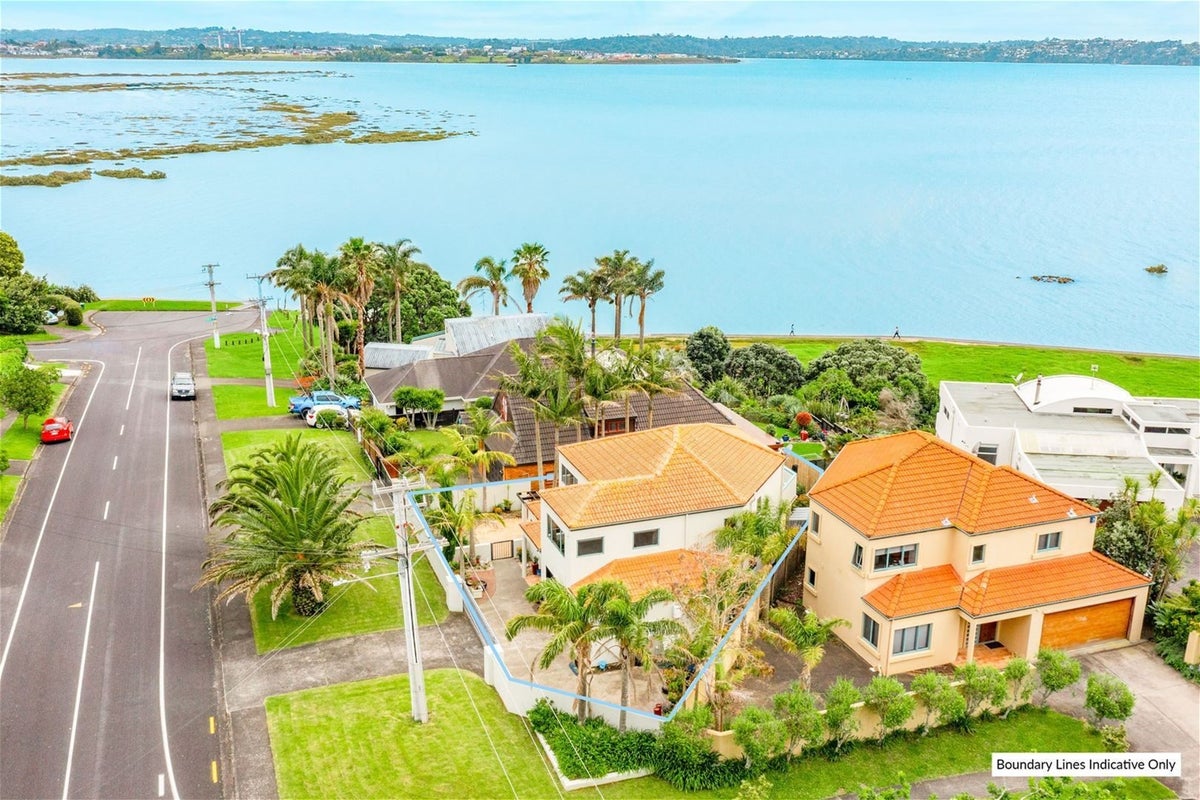 122 Beach Road, Te Atatu Peninsula, Auckland - Carousel 26