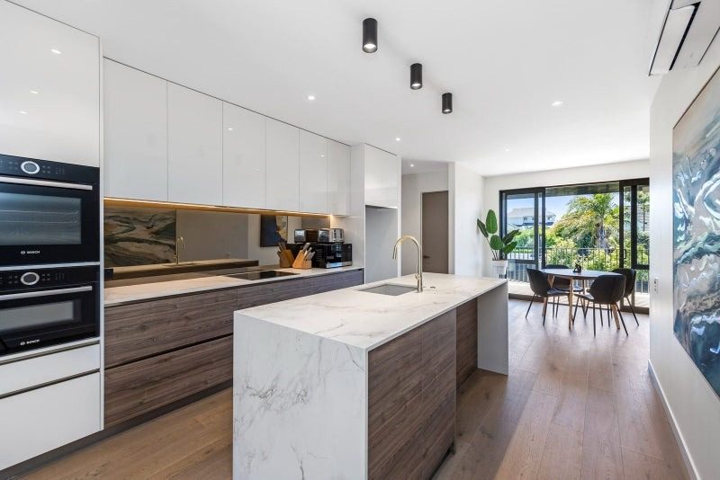 1/30 Dudley Road, Mission Bay, Auckland - Carousel 1