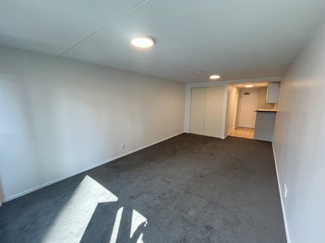 7E/3 Whitaker Place, Grafton, Auckland - Carousel 2