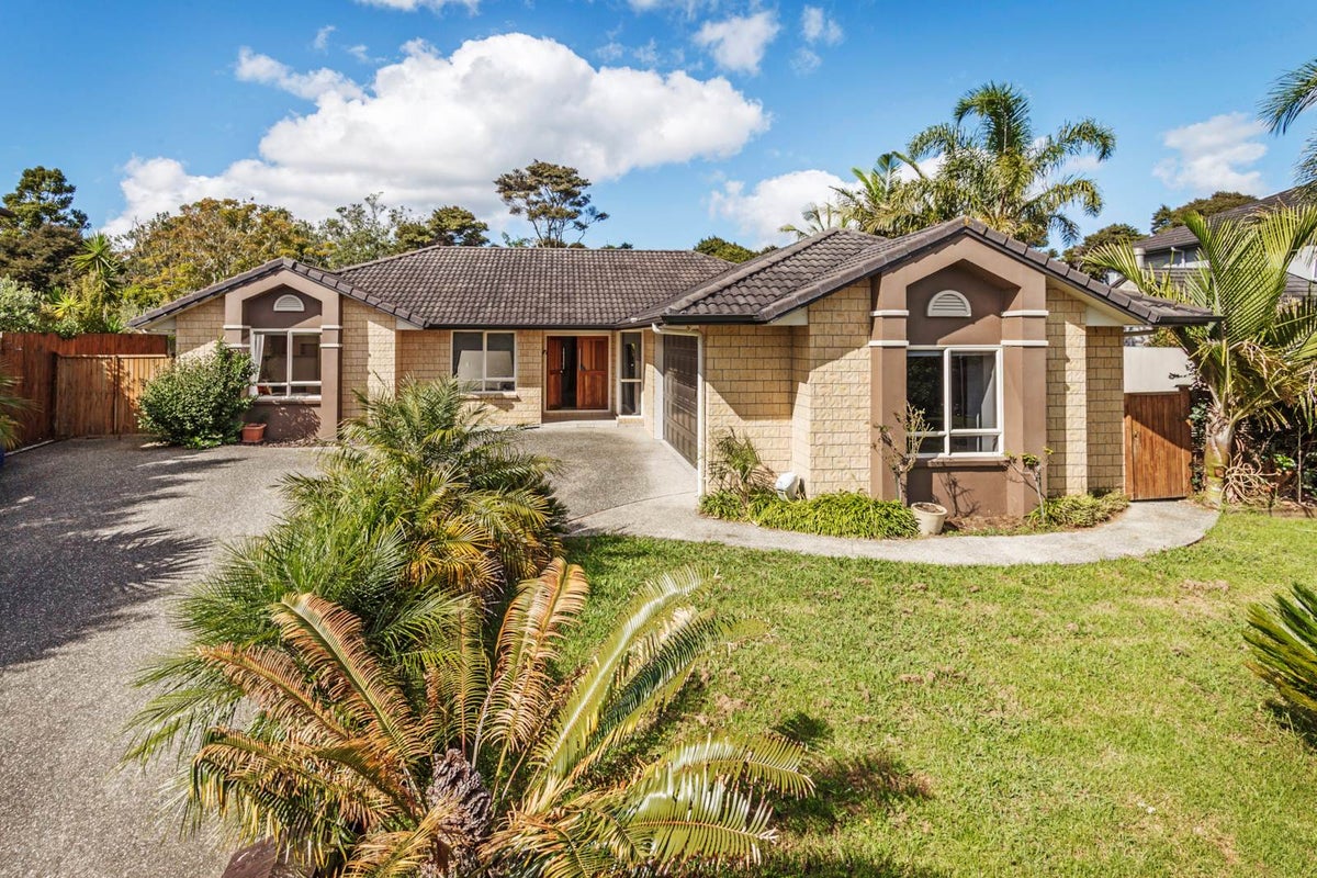 36 Kittiwake Drive, Schnapper Rock, Auckland - Carousel 1