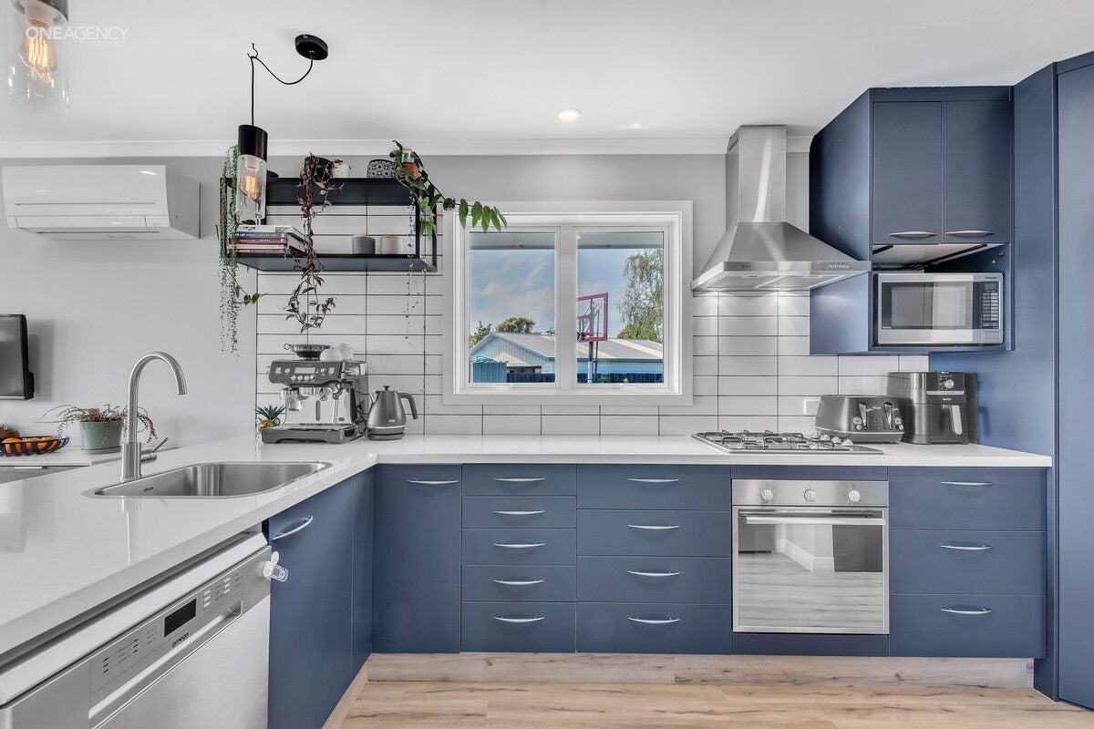 17 Newport Street, Avondale, Christchurch - Carousel 2