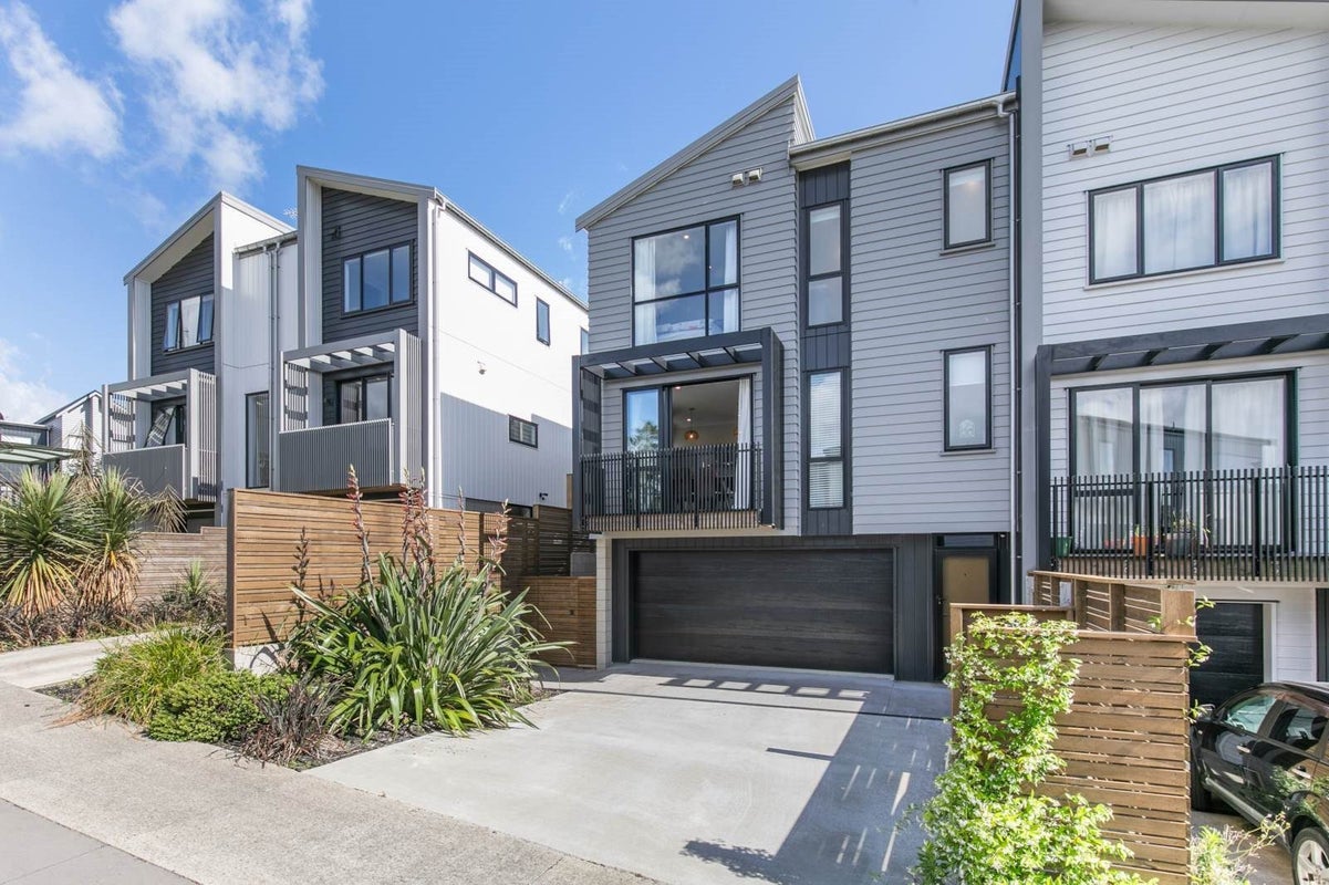 19A Melling Street, Glen Innes, Auckland - Carousel 2