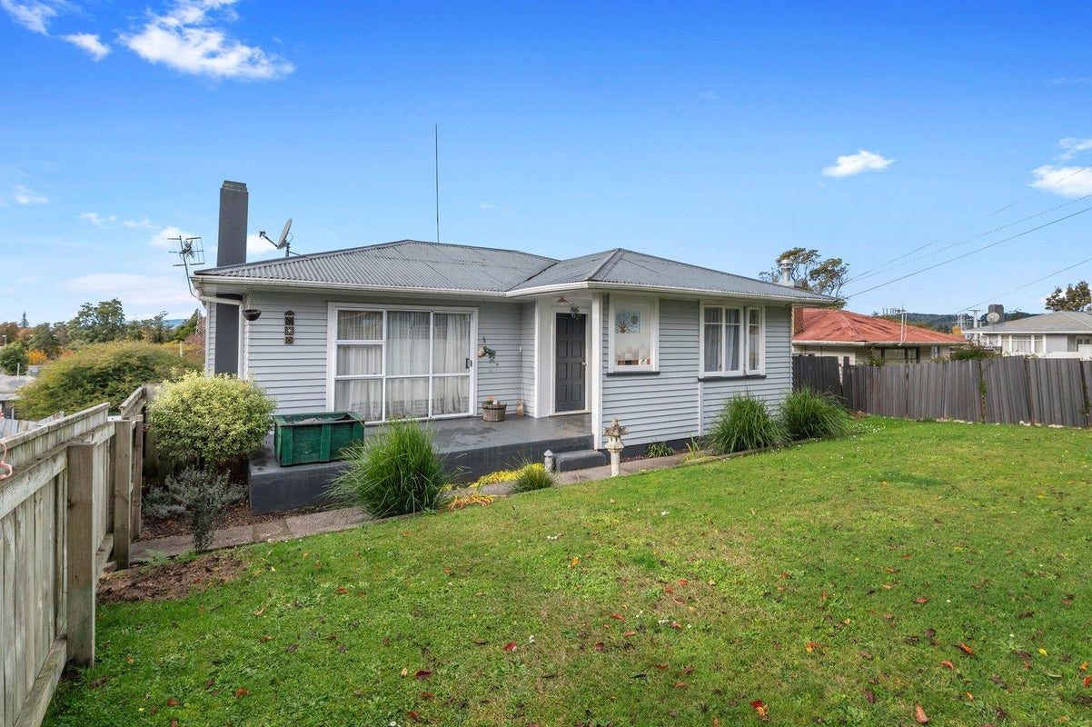 25 Ford Road, Fordlands, Rotorua - Carousel 14