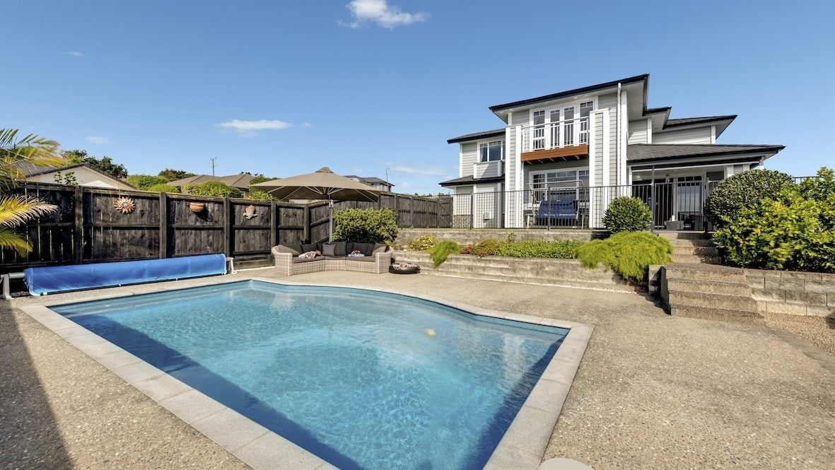 44 Liberty Crescent, Beachlands, Auckland - Carousel 1