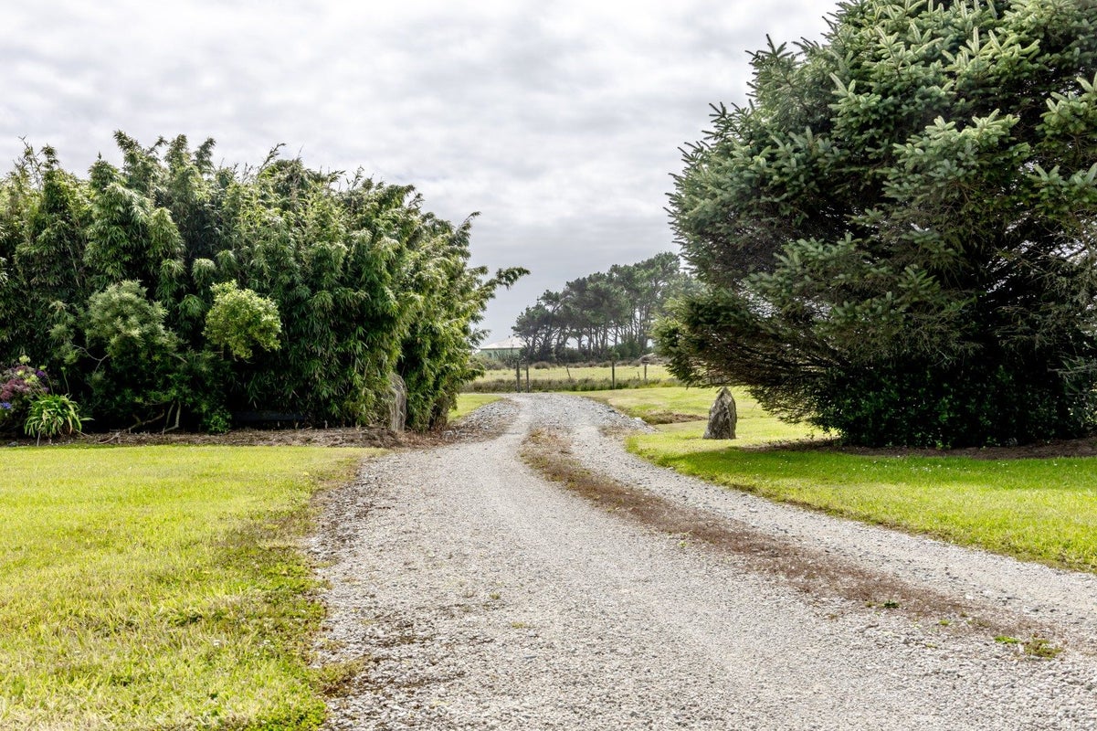 32 Greyhound Road, Arahura Valley - Carousel 27