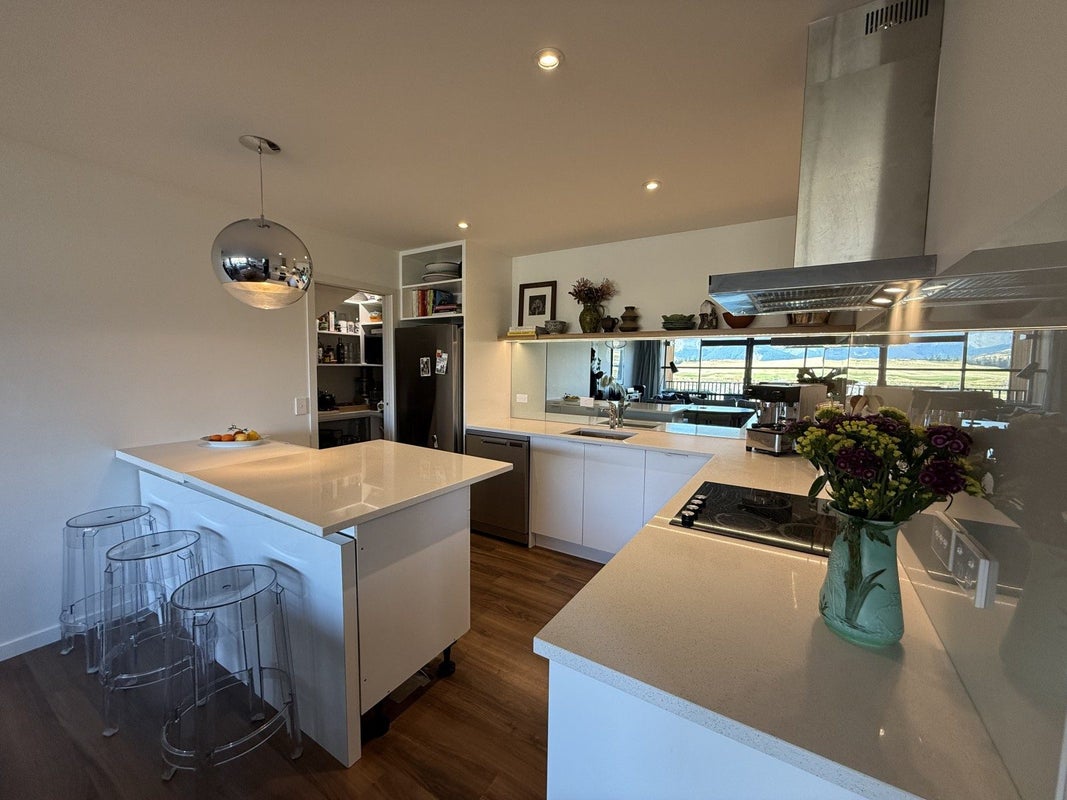 29B Rannoch Drive, Jacks Point, Queenstown - Carousel 2