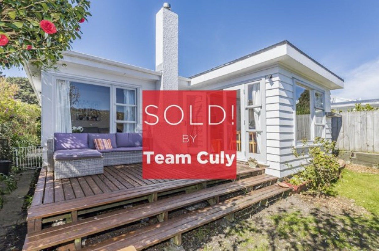 54 Edinburgh Terrace, Berhampore, Wellington - Carousel 1