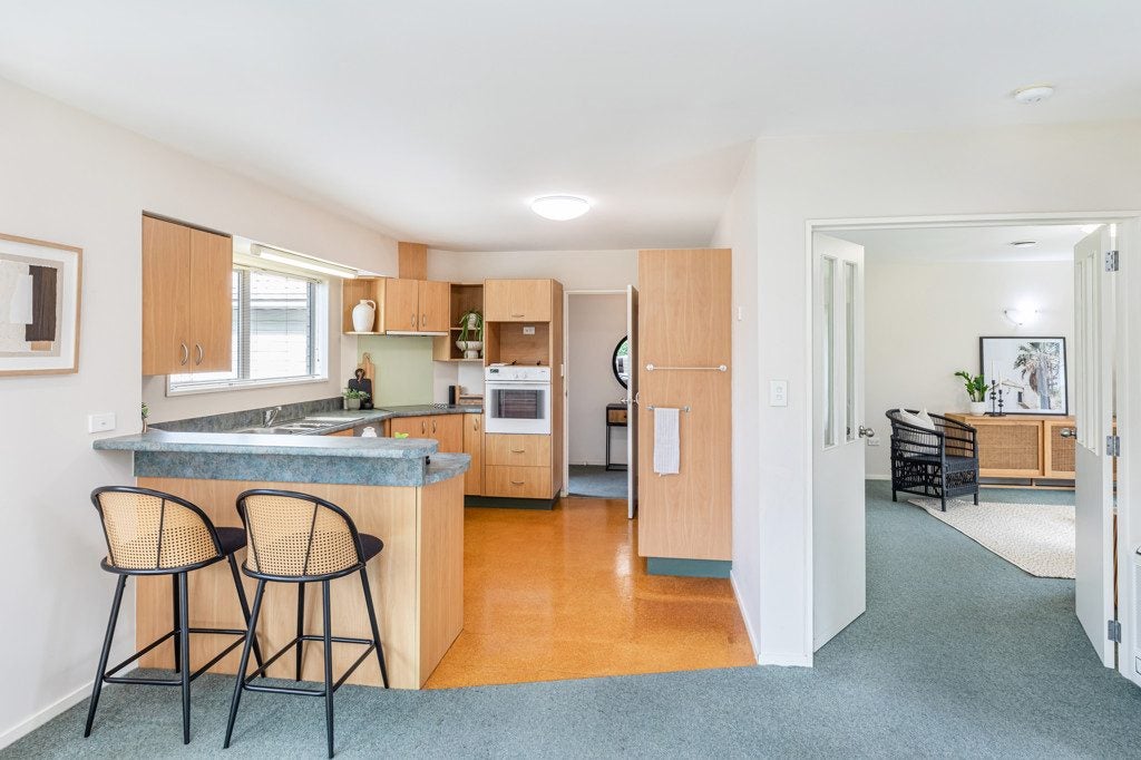 12 Marble Wood Drive, Papanui, Christchurch - Carousel 2