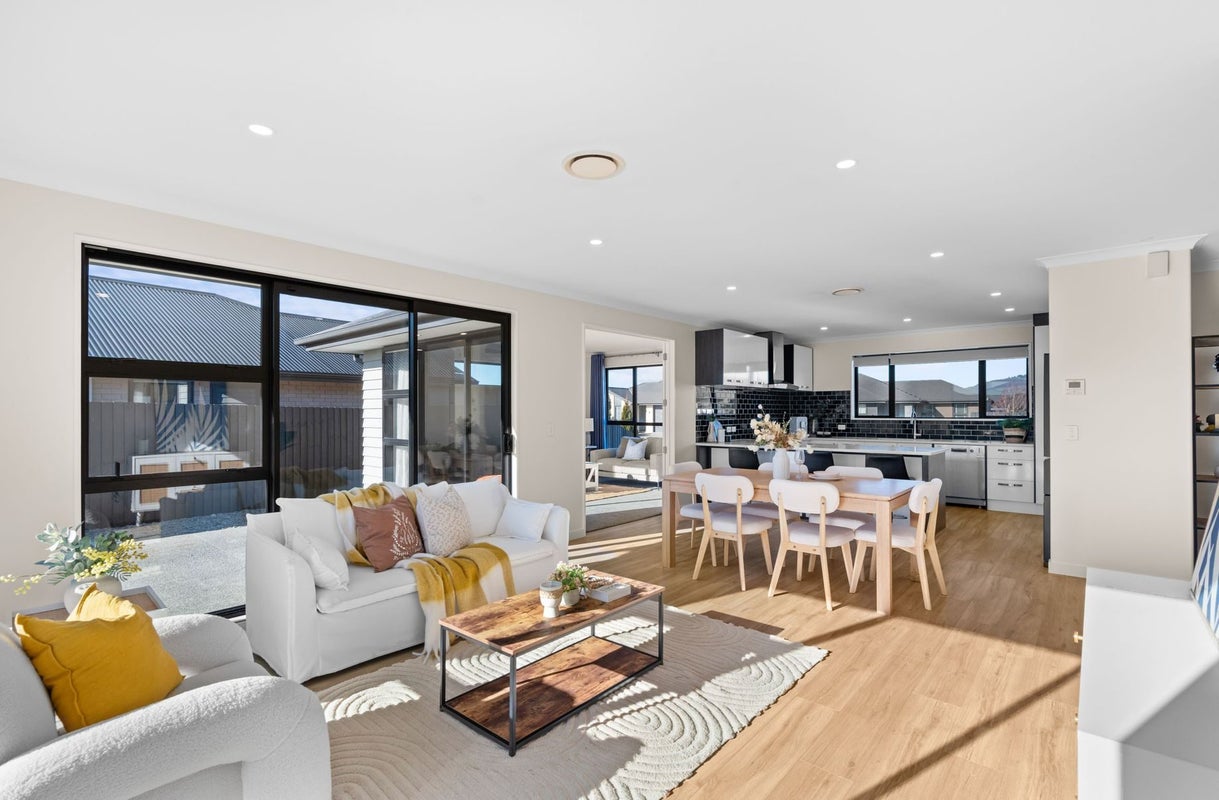 16 Myrtle Road, Wigram, Christchurch - Carousel 2