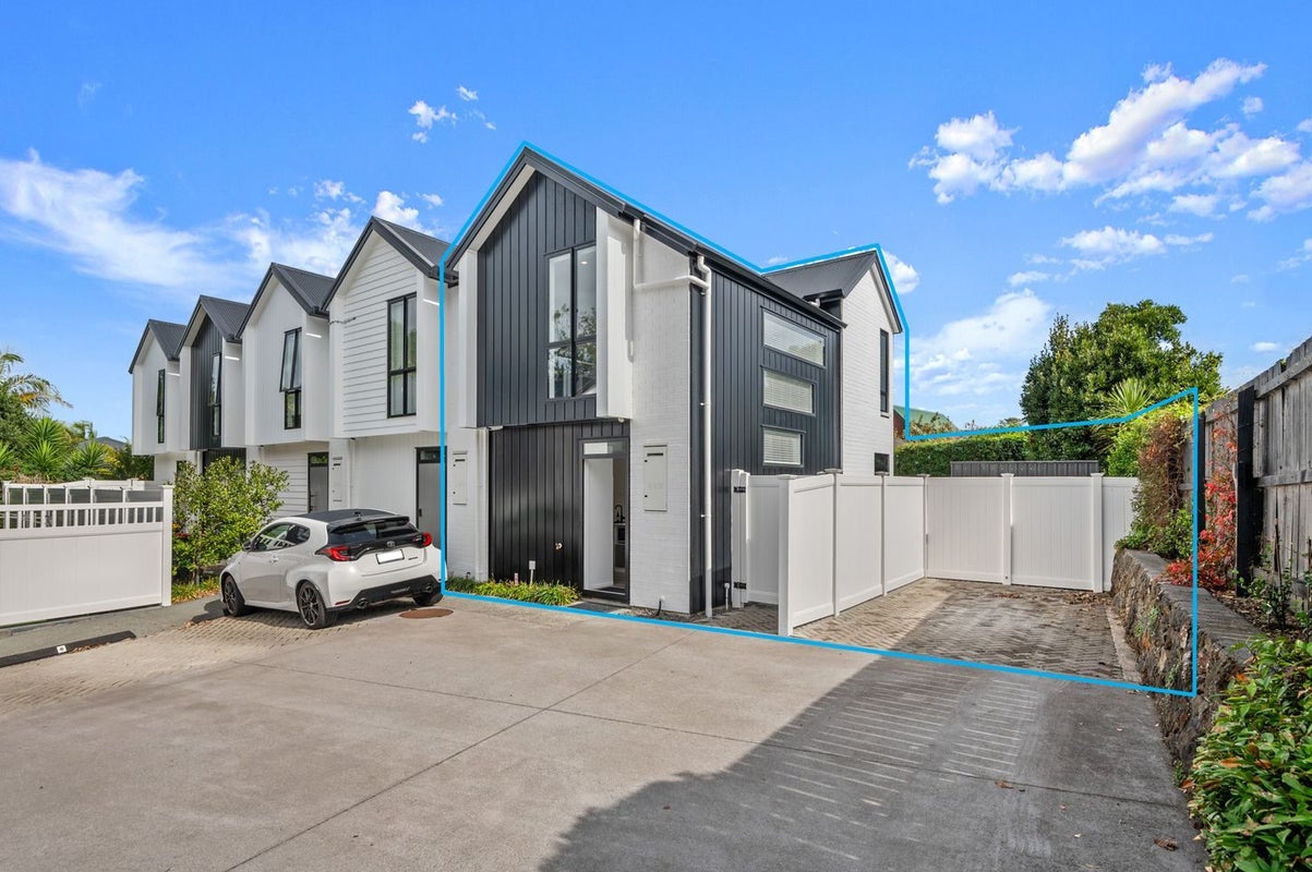 6/69 Allendale Road, Mount Albert, Auckland - Carousel 1