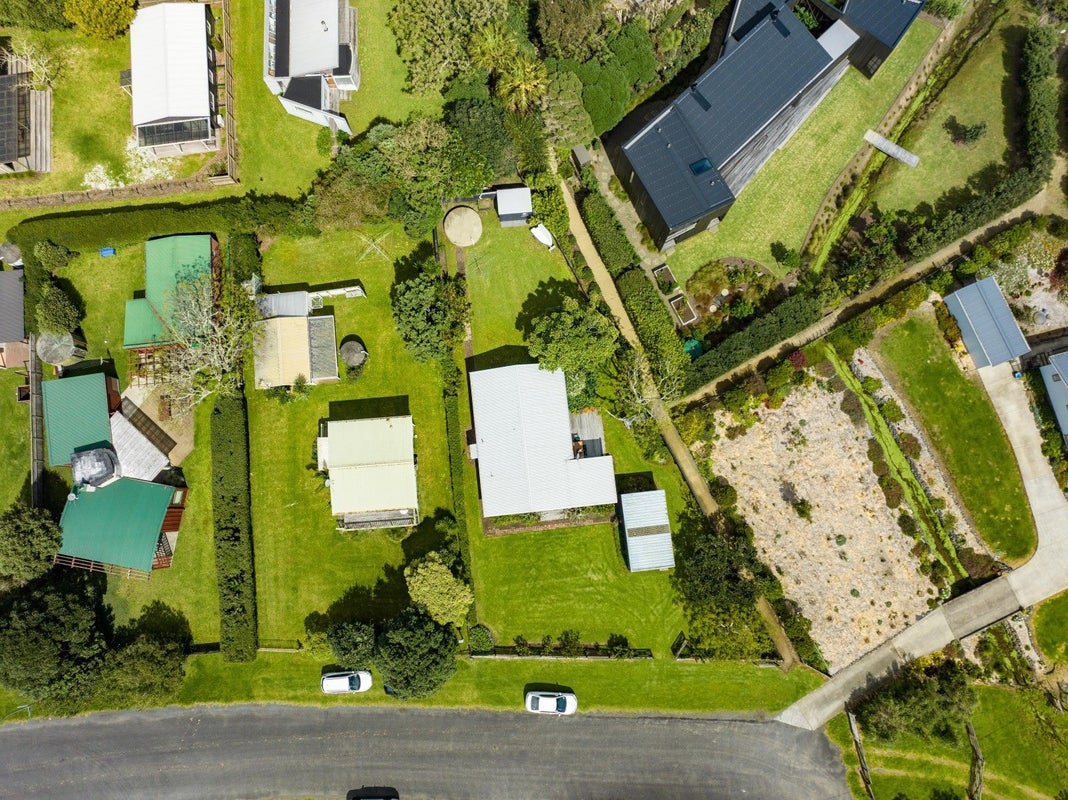 13 Ringer Avenue, Matapouri, Whangarei - Carousel 29