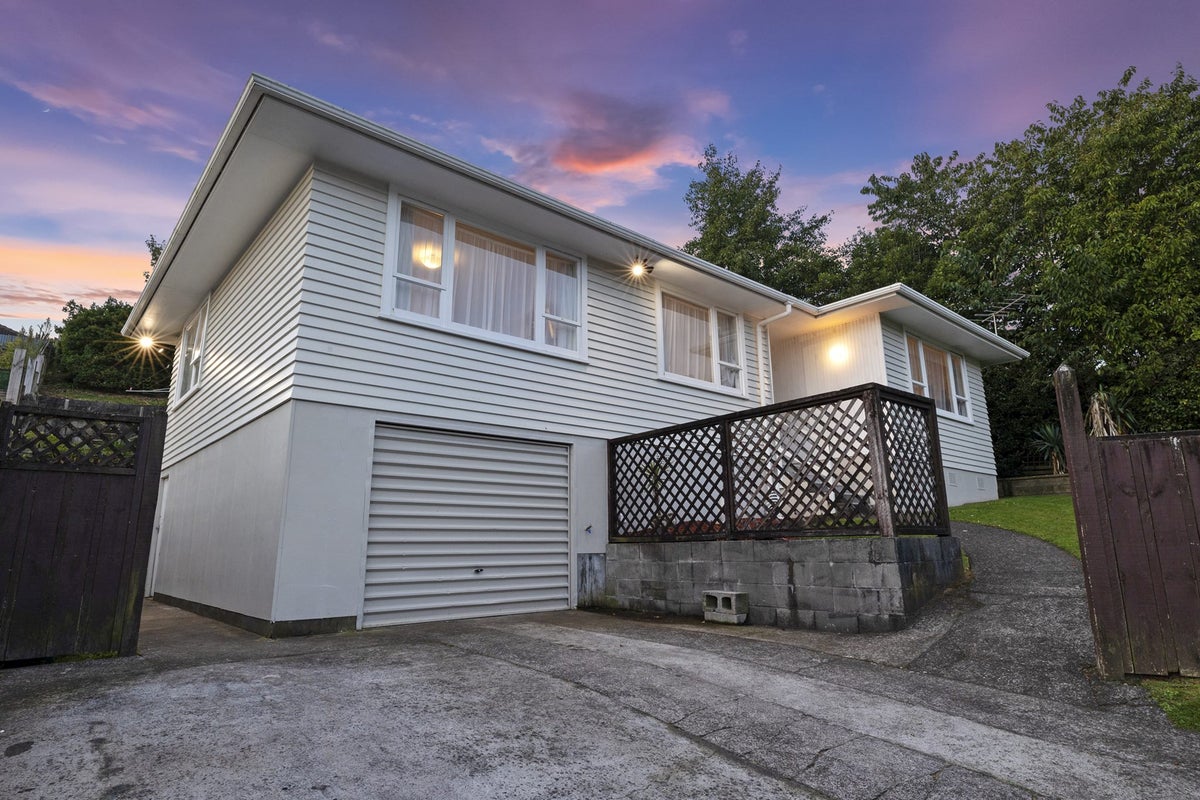 10 Nash Street, Marfell, New Plymouth - Carousel 2