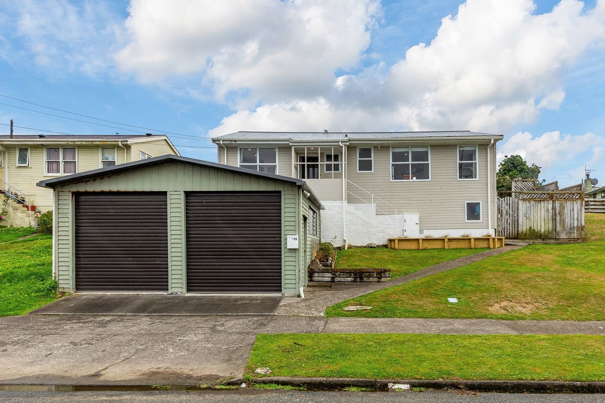 69 Piko Street, Titahi Bay, Porirua - Carousel 2