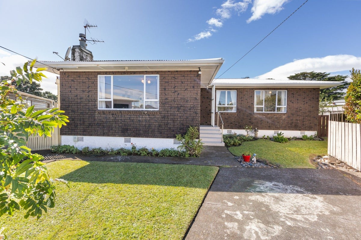 35A Trafalgar Street, Westown, New Plymouth - Carousel 2